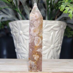 NEW 3.68" - 60g FLOWER AGATE TOWER